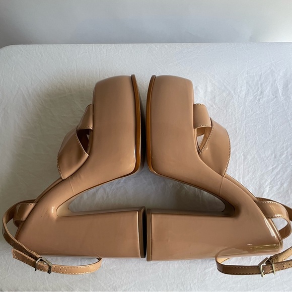 Schutz platform chunky sandals high heels strappy beige taupe sz 10 women’s drag - Picture 4 of 8